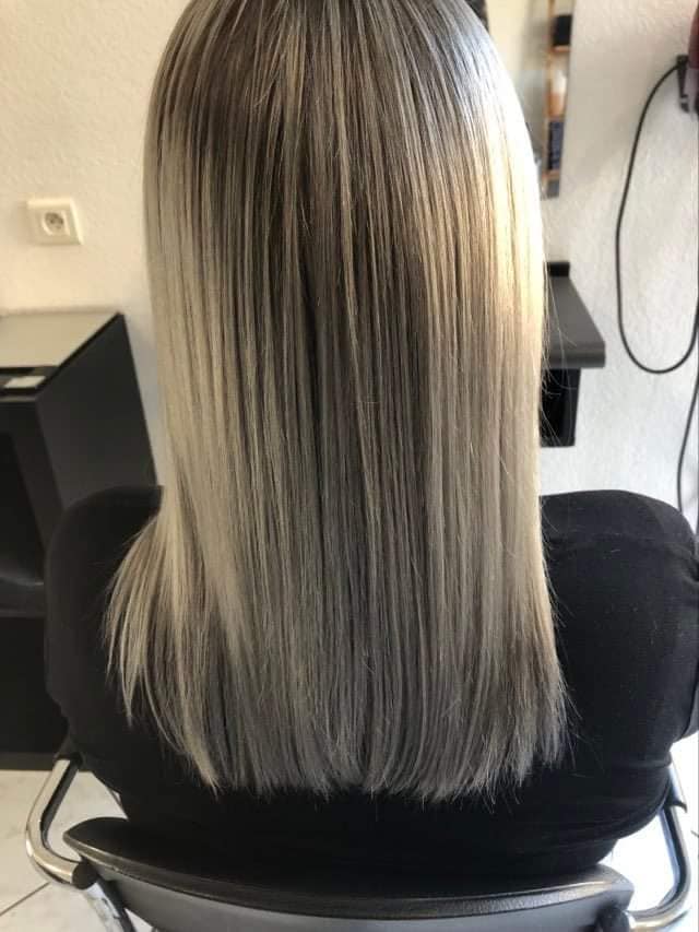 blond-cendré-cheveux-long