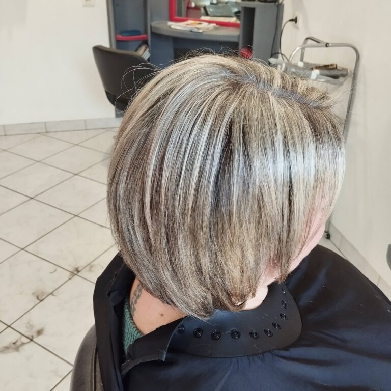 Coupe tendance 2026 réalisée par Sandie